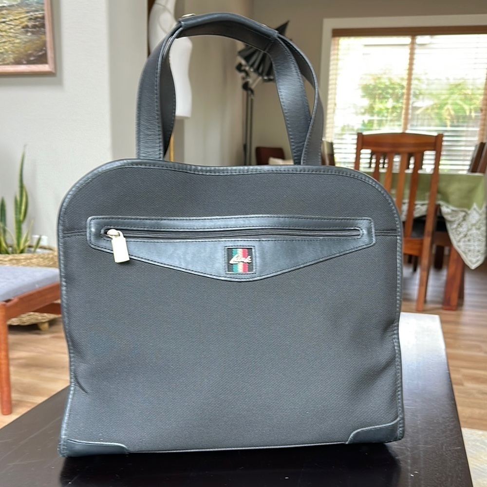 Lark Brand Canvas And Leather Overnight Weekender Bag
